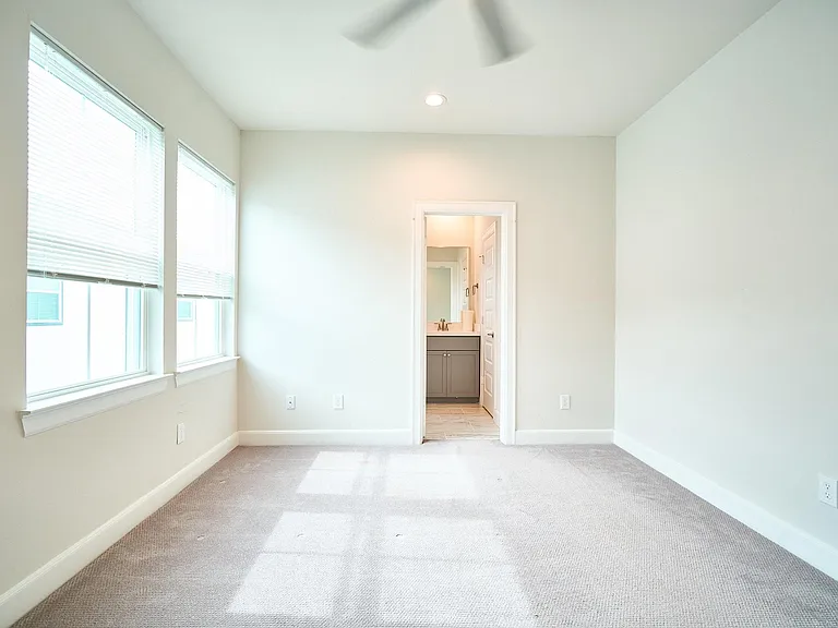2802 Grand Fountains Dr #C — Photo 21