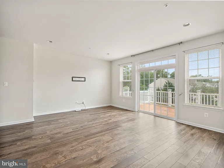 43706 Winterberry Way — Photo 10