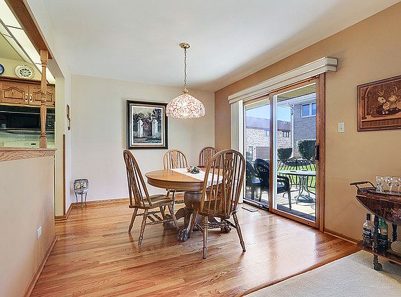 4th image of 10447 Eagle Ridge Dr #143