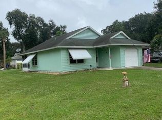 4630 1st St SW, Vero Beach, FL 32968