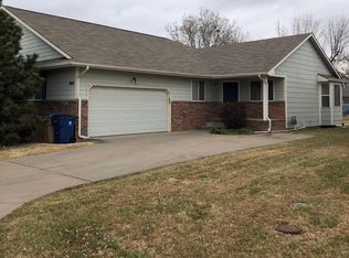 9014 W Delano Cir, Wichita, KS 67212