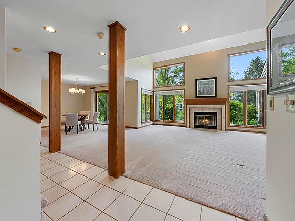 4th image of 6067 Glenbarr Pl