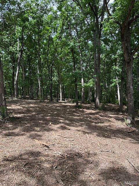 1st image of 17 Hardwood Dr