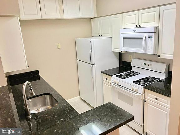 2nd image of 12913 Alton Sq APT 320