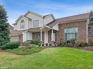 3011 Ashbury Dr, Naperville, IL 60564