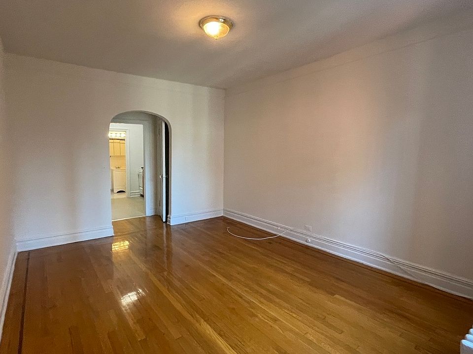 1st image of 421 E 80th St