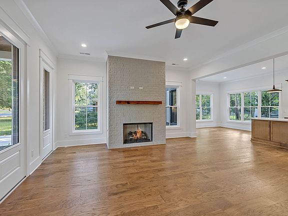 5th image of 414 Minerva Dr Lot 5