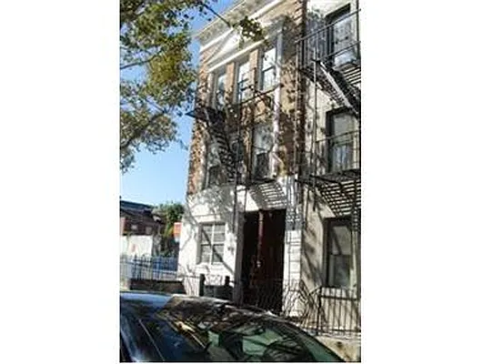 Rented by Douglas Elliman | media 34