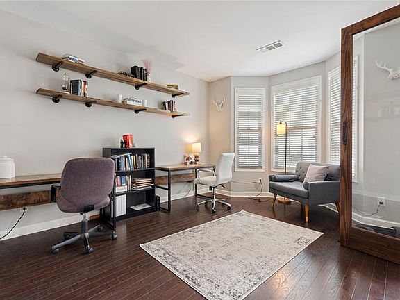 4th image of 6263 Cedar Spring Ln