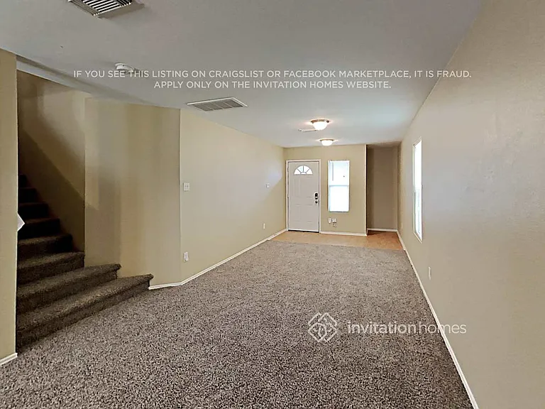 14438 Moreno Ave — Photo 4