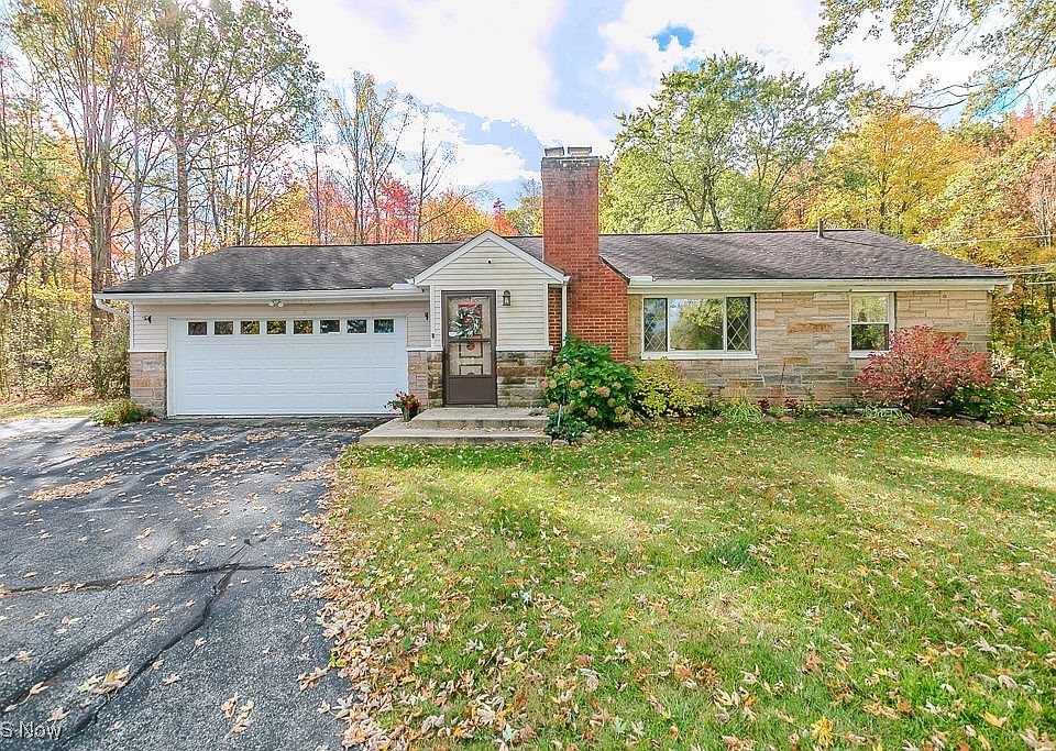 1st image of 36280 Eddy Rd