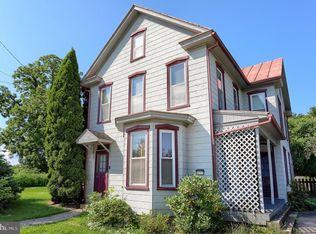 402 S Penn St, Shippensburg, PA 17257