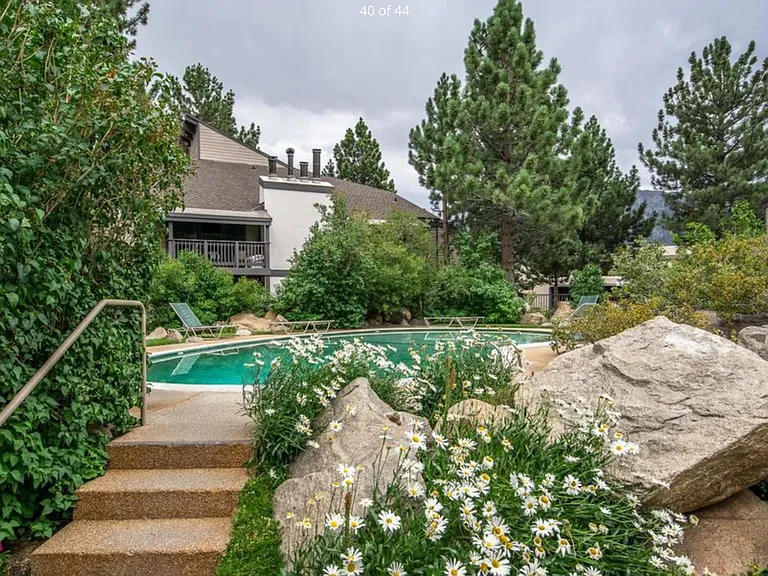 362 Old Mammoth Rd #33 — Photo 13