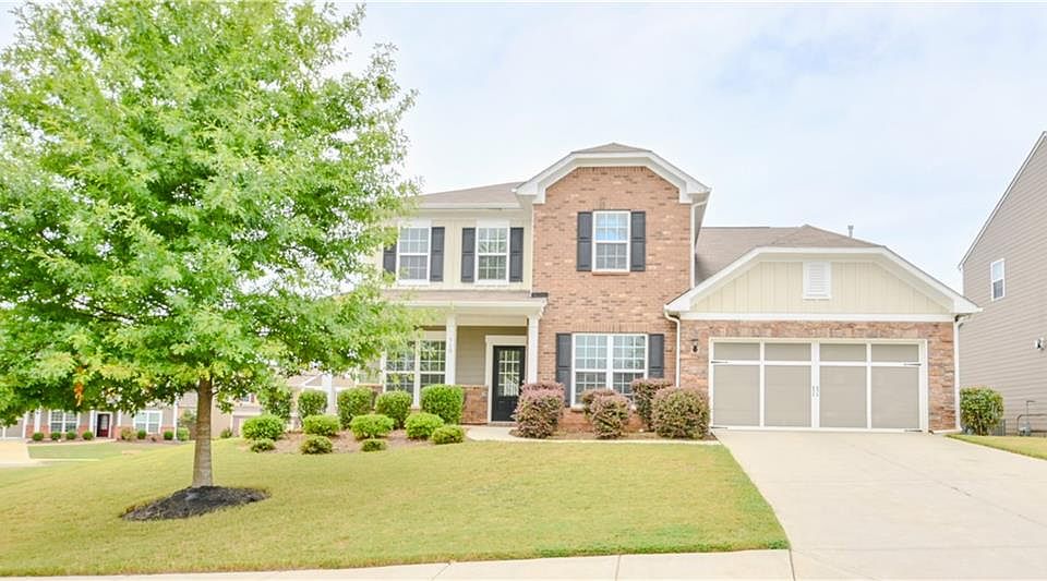 1st image of 710 Woodbridge Dr