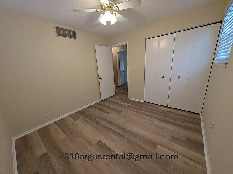 316 Argus Ln — Photo 23