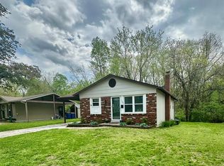 1700 E 9th St, Washington, MO 63090