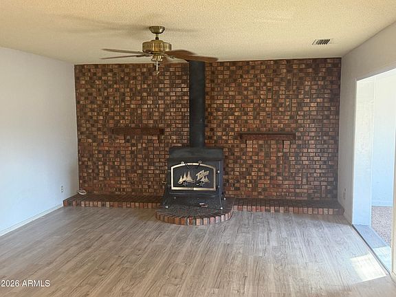 4th image of 3255 E RIMROCK Drive