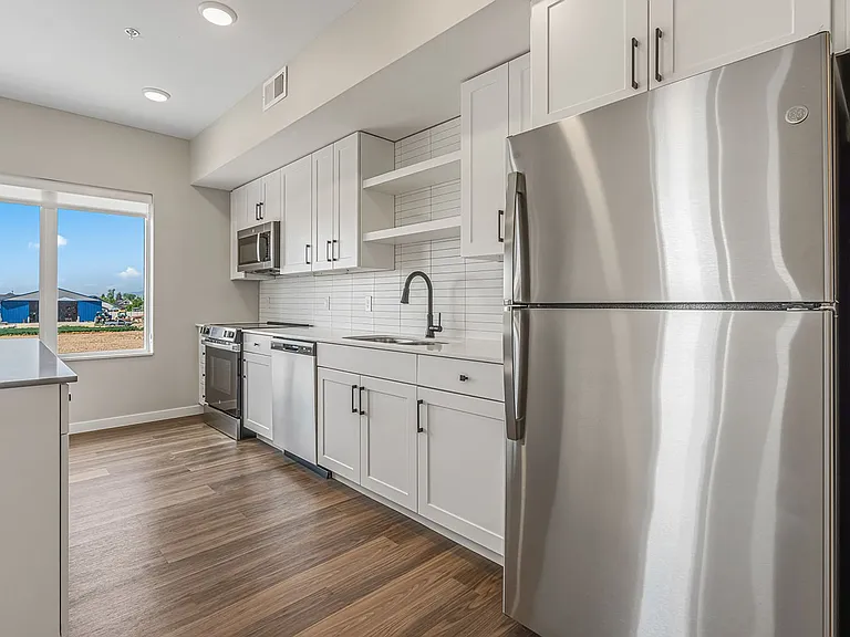 Asher Apartments - LIMITED-TIME OFFER 8 WEEKS FREE! — Photo 113