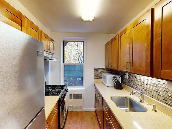 5th image of 33-24 93rd St #1N