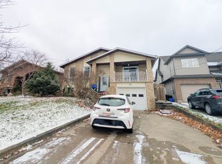73 Carleton St N #1, Thorold, ON L2V 2B1