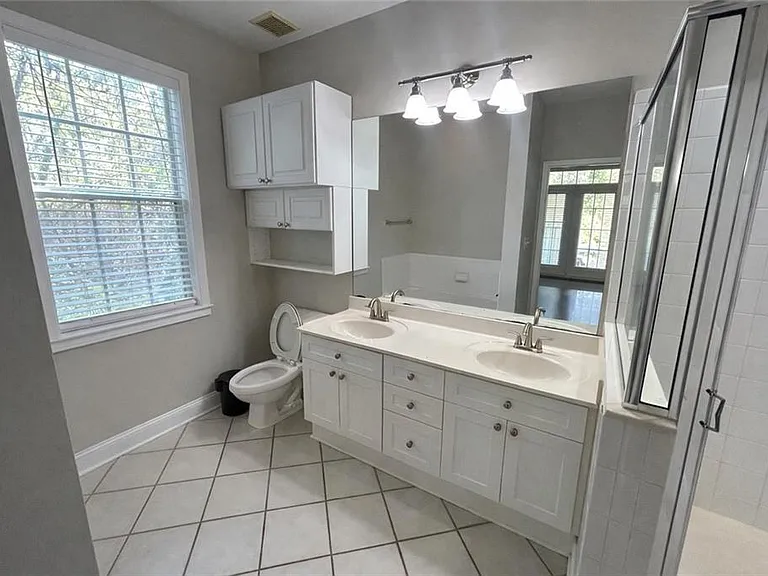 4107 Stratford Cmns — Photo 18