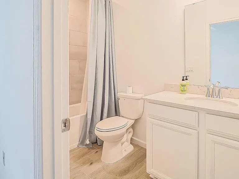 597 Lake Sinclair St — Photo 16