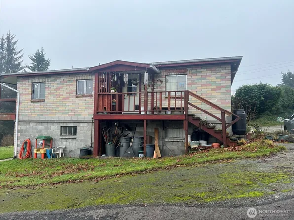 17343 Military Road S, SeaTac, WA 98188