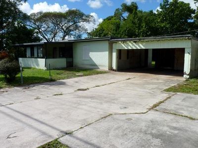 2473 S Haverhill Rd, West Palm Beach, FL, 33415