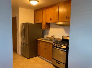 1720 Linden St #B, Oakland, CA 94607