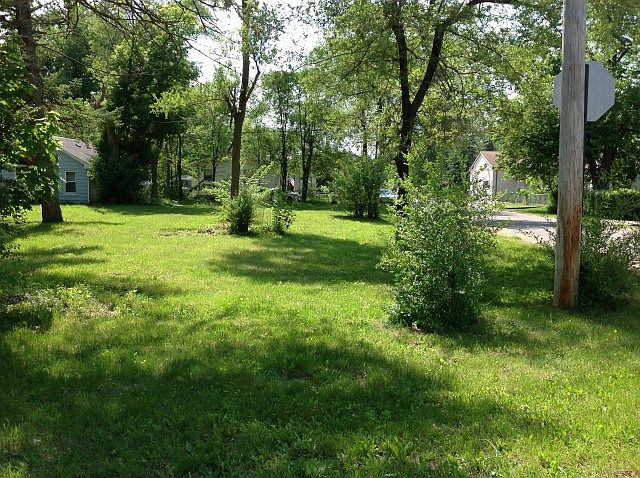 1st image of 795 Lamay Ave