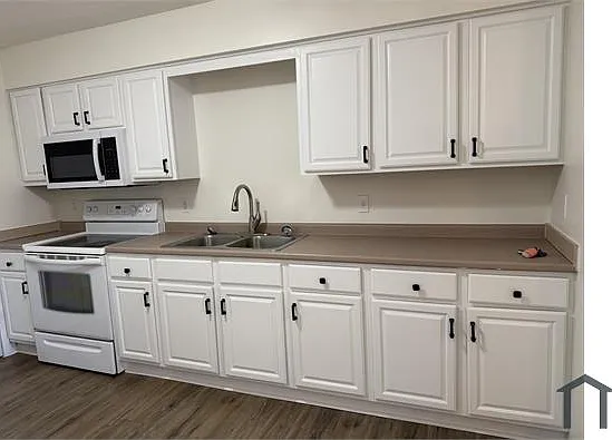 2 bed, $1,350 — Photo 4