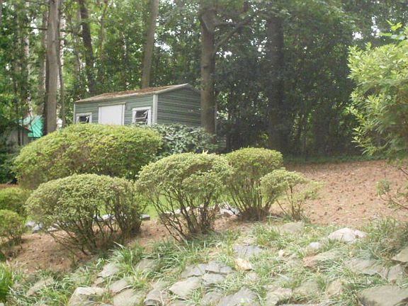 3rd image of 3008 Stratford Dr