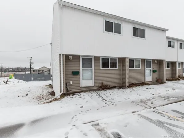 24 Suffolk St #51, Riverview, NB E1B 4K6