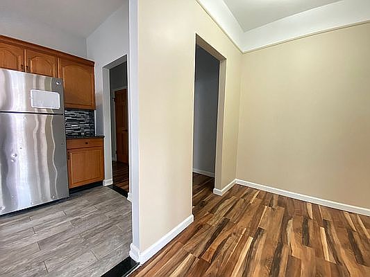 5th image of 20-51 45th St #1