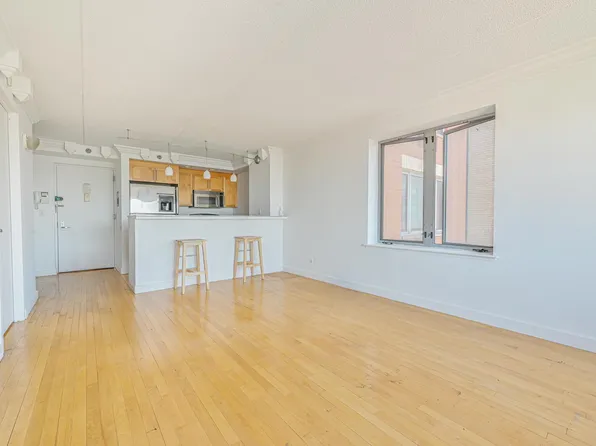 53 Boerum Place 7C image 3 of 8