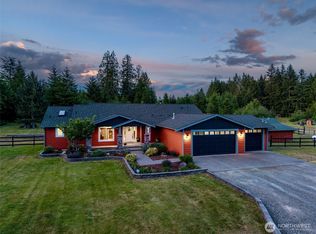 39505 Highland Dr E, Roy, WA
