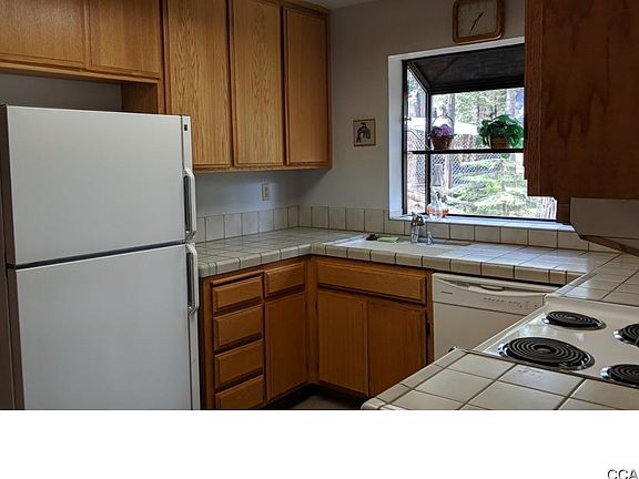 4th image of 447 Russell Dr