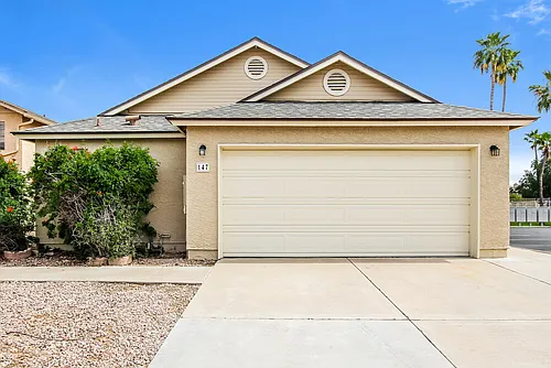 921 S Val Vista Dr Photo 1