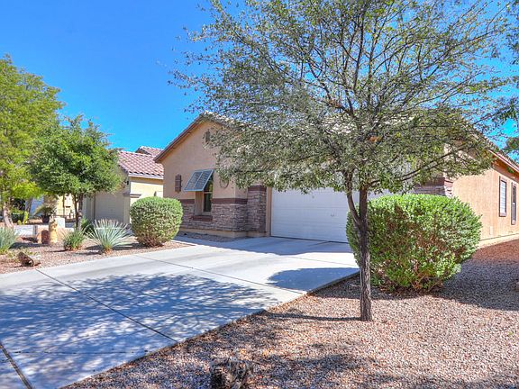 3rd image of 39999 W Tamara Ln