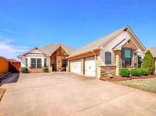 19205 Rush Springs Ln, Edmond, OK 73012