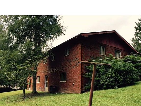 3rd image of 207 Kennedy Dr