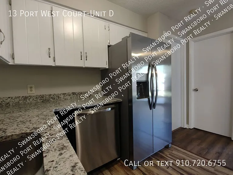 13 Port West Ct #D — Photo 10