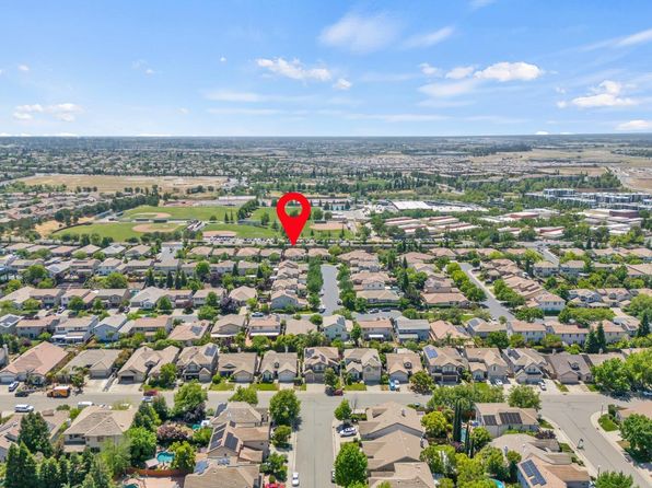 1884 Stageline Cir, Rocklin, CA 95765