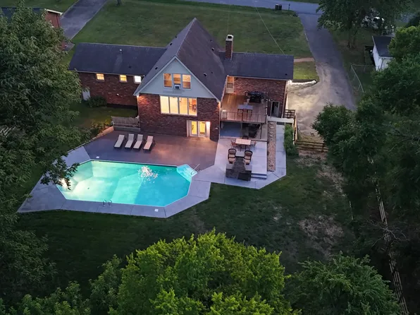 105 Highlander Dr, Hendersonville, TN 37075