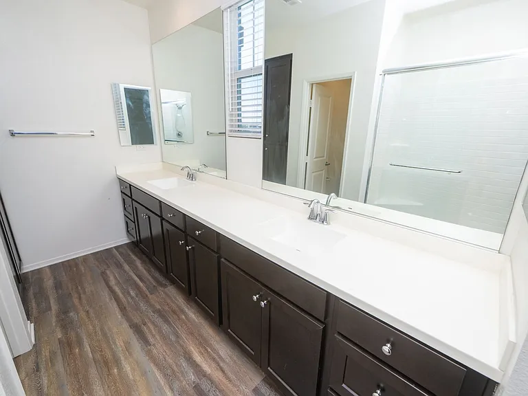 5405 San Virgilio — Photo 19
