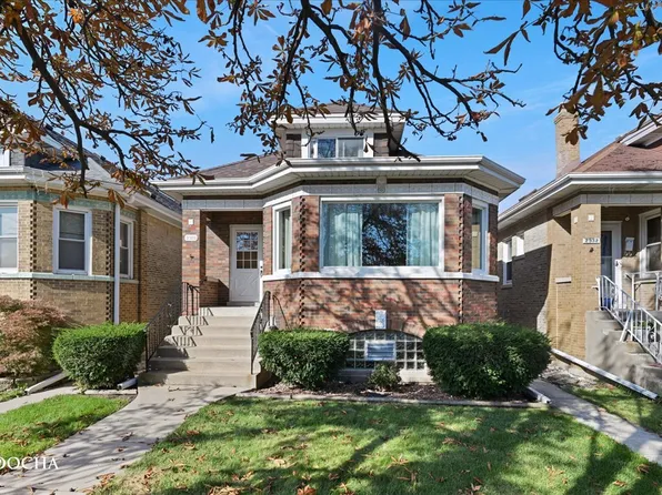 2928 N 76th Ct, Elmwood Park, IL 60707