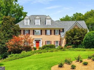 7565 Wolf Brook Dr, Sandy Springs, GA 30350