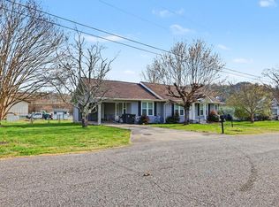 67 Lowell St, Murphy, NC 28906