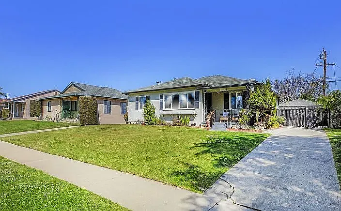 11712 Christopher Ave — Photo 21