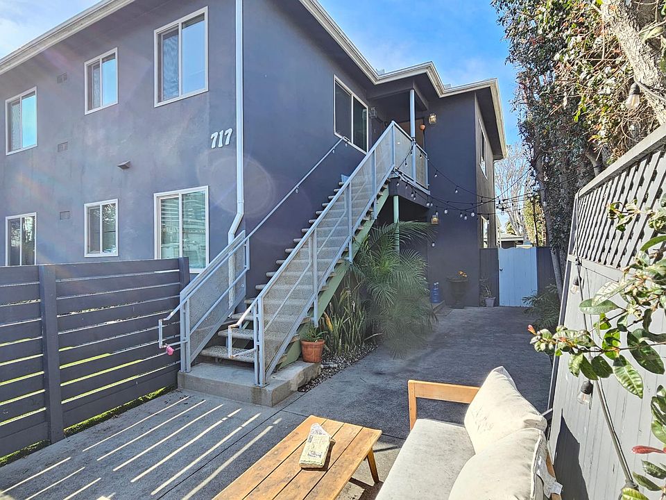 1st image of 715 Washington Blvd #4D